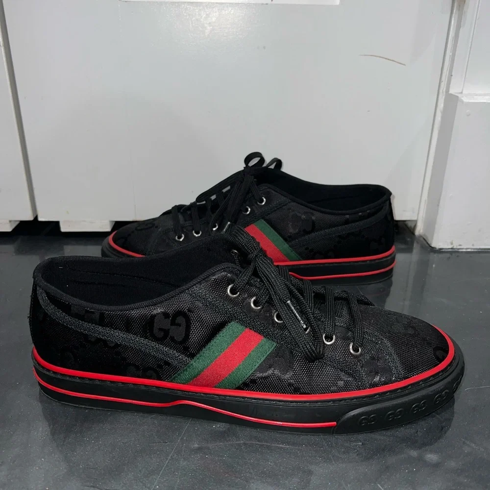 Gucci Men's Black Tennis Sneakers - Picture 6 of 11